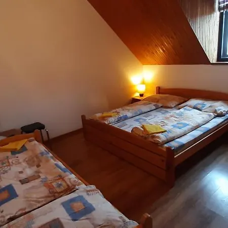 Jánošíkova Krčma Affittacamere Ruzomberok