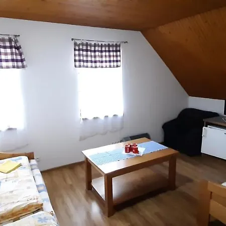 Jánošíkova Krčma Affittacamere Ruzomberok